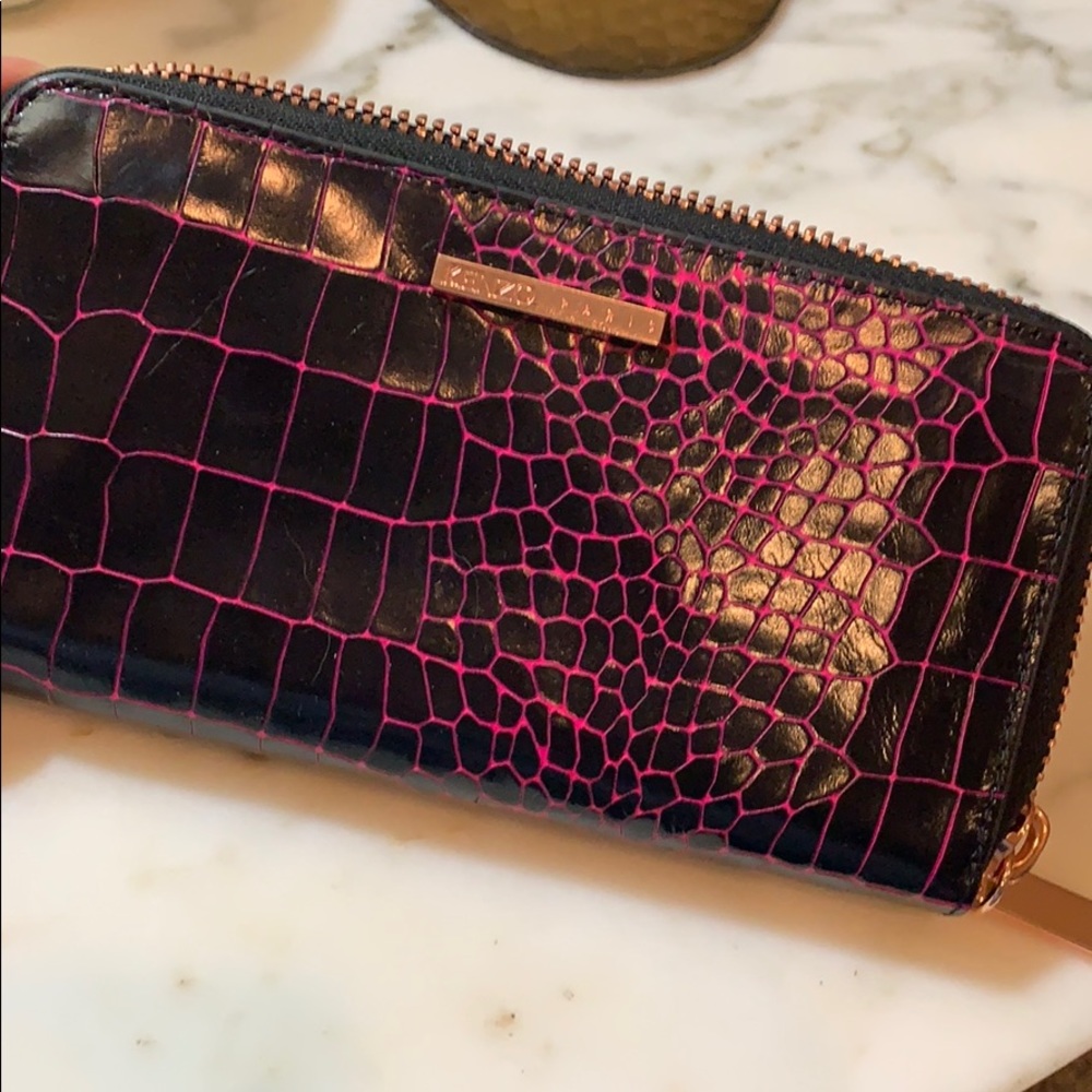 Kenzo wallet